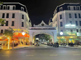 Chủ nhà cần tiền bán gấp căn tầng 3 full đồ. Giá 775 triệu liên hệ: 0965 717 476 em Hà + Zalo