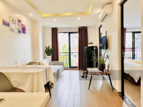 Nhà mới 100% - ban công đầy nắng - full nội thất & tách bếp - máy giặt riêng Liên hệ 0989 785 554