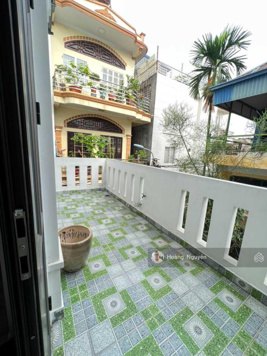 Bán nhà 4 tầng độc lập, lô góc 3 mặt thoáng ô tô đỗ cửa tại Phương Lưu, Vạn Mỹ