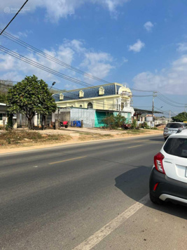 Chính chủ bán đất mặt đường QL 14 thị trấn Pleikan 15m mặt tiền (15x40)