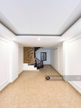 Chính chủ cần bán nhà Văn Quán 60m2, mặt tiền 5 m giá 9 tỷ 600, ô tô đỗ cửa