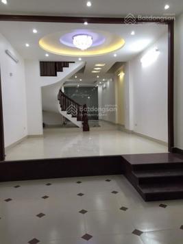 Cho thuê nhà liền kề KĐT Văn Phú, đường Lê Trọng Tấn Hà Đông. Diện tích: 90m2 x 4 tầng