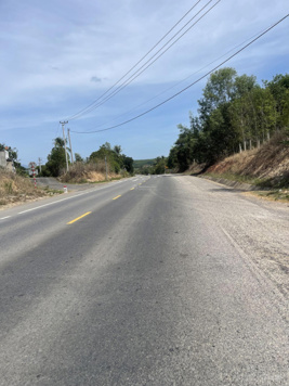 Bán đất thôn 4 - xã Đăk Cấm - Tp. Kon Tum - tỉnh Kon tum. View siêu đẹp hồ, tổng DT: 7000m2