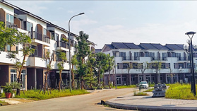 Nhà 3 tầng Royal Park Huế ở ngay