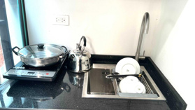 Căn hộ studio 25m2 đối diện ga Cát Linh đầy đủ nội thất tivi máy giặt từng phòng vào ở luôn