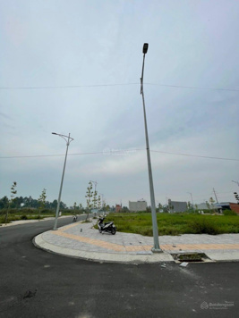 Bán góc đẹp góc lẻ giá rẻ gần trường học TĐC An Bình, chính chủ gửi bán