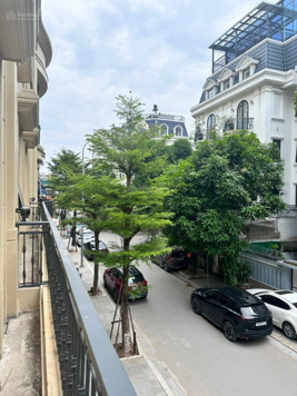 Sốc! Bán nhà biệt thự - vỉa hè - 160m2 - MT 11.5m - 4T - đường 7.5m - Ngõ 214 Nguyễn Xiển