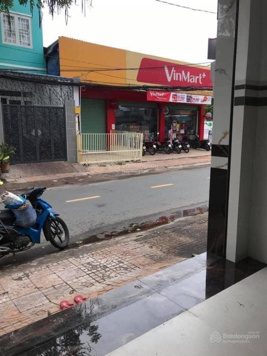 Cần bán gấp 2 nhà mặt tiền đường Nguyễn Việt Dũng, An Thới, Bình Thủy, TP Cần Thơ