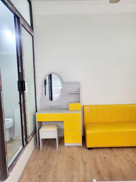 Bán nhà Triều Khúc mặt ngõ, 2 ôtô tránh nhau. DT 43m2 xây 5 tầng cho thuê dòng tiền. LH 0973 577 734