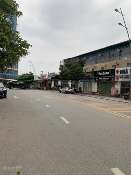 Bán nhà biệt thự ngã ba Hải Quân, Vườn Đào, Bãi Cháy, Hạ Long