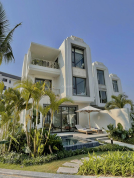 Bán căn góc ngoại giao biệt thự mặt biển vip nhất dự án Lagoon Residences Hạ Long DT 289m2 giá 67tỉ