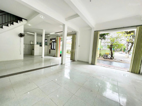 Cắt lỗ nhà 4T full nội thất kiên cố góc 2MT 110m2 MT8m Trưng Nữ Vương rộng 15m dòng tiền 50-70tr/th