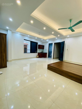 Bán căn CCMN Xuân Đỉnh, Ô tô đỗ cửa, Mới xây, 7 tầng, dòng tiền 80 triệu/tháng, nhỉnh 12 tỷ