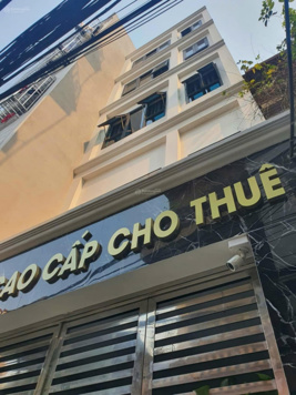 CĂN HỘ DỊCH VỤ CCMN NGAY CHỢ CỔ NHUẾ, 60Tr/1 THÁNG, THANG MÁY, 13 PHÒNG KHÉP KÍN ĐANG CHO THUÊ FULL