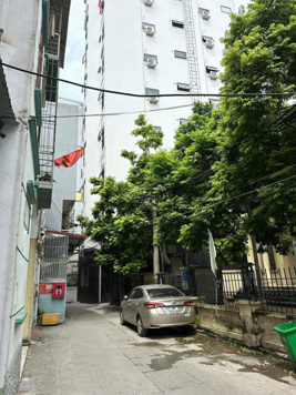 Hoot Dòng tiền khoảng 1,5 tỷ Bán căn Nhà 32 phòng khép kín ngõ oto lô góc đầy đủ PCCC 0943 609 595