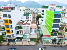 Chính chủ bán nhà phố góc 2 mặt tiền đường Hoàng Sa gần biển gần chợ Bình Tân