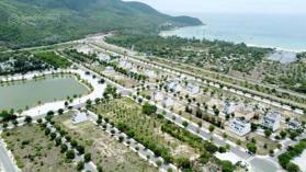 Khách gởi bán nền Golden Bay D16 - 03 gần trục chính, giá 26.5tr/m2. Miễn tiếp cò. LH 0937 933 639