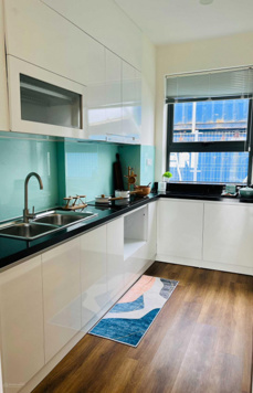 Bán rẻ hơn thị trường 100 triệu - Bán căn 3 phòng ngủ view biển trực tiếp, toà thương mại CT10