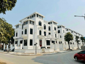 Độc quyền quỹ căn liền kề, biệt thự Louis City Hoàng Mai giá rẻ nhất tháng 10