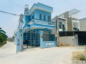 Bán đất mặt tiền ĐX 058 - Phú Mỹ gần trường tiểu học giá 2,15 tỷ