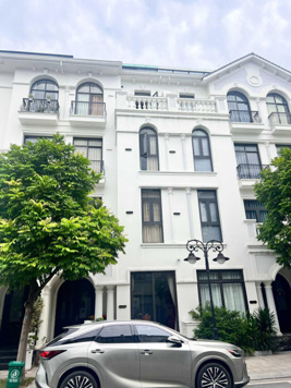 Chính chủ bán biệt thự liền kề Ngọc Trai 6 view vườn hoa tại Vinhomes Ocean Park - Gia Lâm - Hà Nội