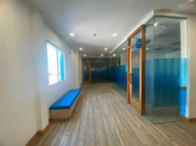 Cho thuê văn phòng nguyên sàn 115m2 mặt tiền tòa nhà 16-18 Nguyễn Gia Trí, Q. Bình Thạnh, giá tốt