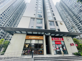 Bán Shop chân đế Vinhomes Smart City, mặt sảnh, dòng tiền 780tr/năm