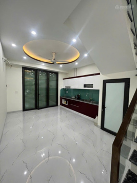 Chính chủ bán nhà 2 mặt đường phường Hùng Vương, quận Hồng Bàng có video quay trực tiếp