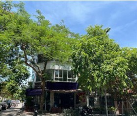 Cho thuê văn phòng, spa, ngân hàng, kinh doanh mặt phố việt hưng căn góc 2 mặt tiền, view công viên