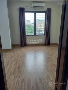 Chính chủ cho thuê biệt thự Văn Quán tiện kinh doanh cafe, trung tâm. LH 0816 628 866