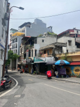 Chính chủ cho thuê tòa nhà văn phòng mặt phố Đốc Ngữ, Ba Đình, Hà Nội