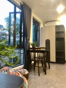 Căn Hộ Dịch Vụ 85m2, Giá 8,6 Tỉ , Hào Nam , Pháp Lý Chuẩn , Đang Vận Hành , Sổ Đỏ Chính Chủ