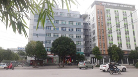 Cho thuê 1 phần tầng 1 tòa nhà Tiến Phú mặt tiền 23m, cạnh BV Nam học hiếm muộn- KĐT Vĩnh Hoàng