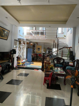 Bán nhà 3 tầng 2 mặt tiền đường 10m5 Trần Thủ Độ, ở ngay giá tốt