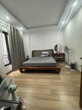 BÁN NHÀ PHỐ ĐÀO TẤN-BA ĐÌNH,NHÀ SIÊU ĐẸP,VIP THANG MÁY,FULL NỘI THẤT,DT 35M2,GIÁ 10.2Tỉ