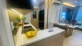 Chủ nhà ngộp bank cần bán gấp 3N 2VS tầng cao view ngoài giá 2,2 tỷ