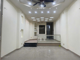 Cho thuê nhà riêng khu cư xá Bắc Hải đường được phép đậu ô tô. Diện tích: 4*25m 1 trệt * 3 lầu