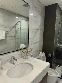 BÁN PHỐ BIỂN 8-04APS GÓC HÀNG HIẾM DT 85M2 GIÁ 128TR/M2 CK 20% SÁT 43 TOÀ CHUNG CƯ VINHOMES OCP3 HY