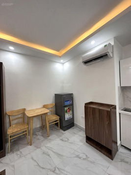 Tòa CHDV view Hồ Ba Mẫu, 120m2*8 tầng thang máy, 31 phòng KK, đủ PCCC, sát phố, lợi nhuận ~9%/năm