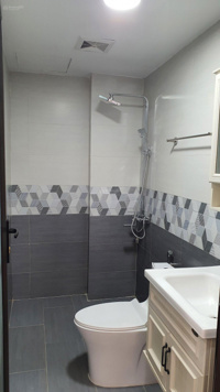 Phân khúc siêu hiếm nhà mới 40m2 x5T hiện đại, MT 5m đẹp long lanh Đào Tấn, Ba Đình chỉ hơn 6 tỷ
