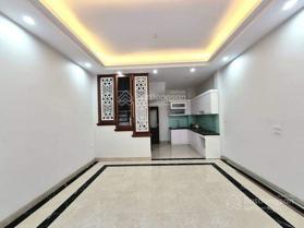 Bán nhà Ngõ Quỳnh, Hai Bà Trưng, gần phố 30m, 5 tầng, 5.95 tỷ