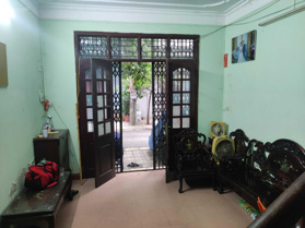 Chính chủ cần bán nhà phân lô vỉa hè DT 39.9m2 MT 4m