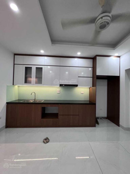 Bán nhà quận Thanh Xuân, ô tô đỗ cửa, nhỉnh 10 tỷ