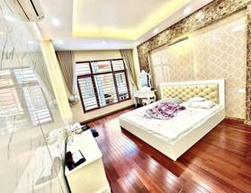 Bán nhà Đốc Ngữ, Ba Đình, 2 mặt ngõ, gara ô tô 7 chỗ, thang máy, kinh doanh, văn phòng đẹp