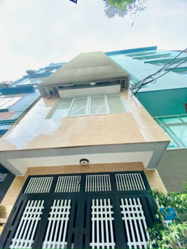 Bán nhà đường Giáp Nhất, 7 tầng thang máy, ô tô tránh nhau, 12 tỷ