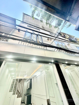 Bán nhà Trại Cá Nguyễn An Ninh, 30m2 3T dân xây, sổ riêng nở hậu, giá chỉ 4.95 tỷ