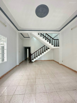 Bán biệt thự trệt lầu 6 phòng ngủ khu Phước Kiến Trục chính Tầm Vu dt 9x16- Giá 5.59 tỷ