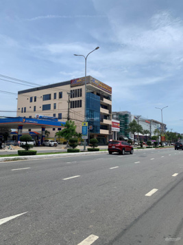 Bán gấp căn nhà mặt tiền Nguyễn Hữu Thọ giá 76 tr/m2