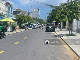 122m2 mặt tiền đường Đặng Vũ Hỷ (7m5), cách Nguyễn Văn Thoại 100m, ra biển 3 phút. Chỉ 10,5 tỷ