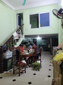 Cc nhờ bán nhà 4 tầng mặt 286 cạnh ngã 6 mới